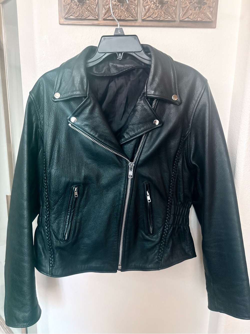 NWOT Xelement Women’s Leather Motorcycle Jacket  with Removable Liner Size M